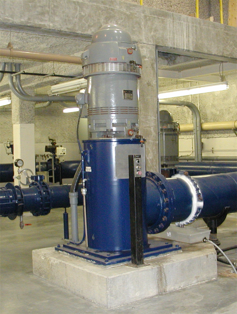 Water treatment pipe