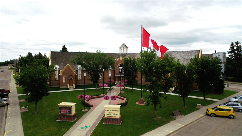 Raymond Community Centre Exterior